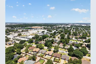 2760 Hollandale Lane, Farmers Branch, TX 75234 - Photo 19