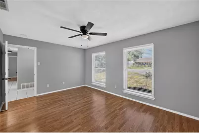2760 Hollandale Lane, Farmers Branch, TX 75234 - Photo 21