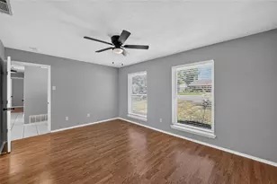2760 Hollandale Ln, Farmers Branch, TX 75234 - Photo 21