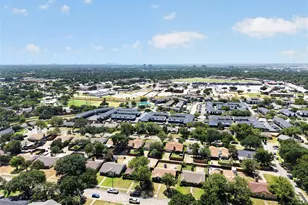 2760 Hollandale Ln, Farmers Branch, TX 75234 - Photo 5