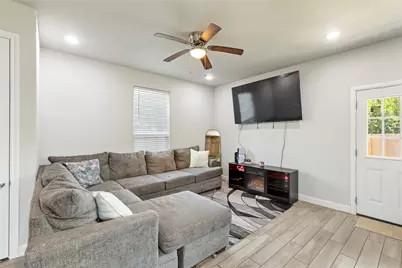 105 Lamar Street, Hillsboro, TX 76645 - Photo 7
