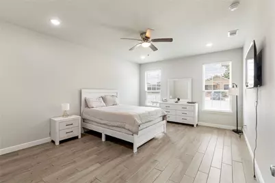 105 Lamar Street, Hillsboro, TX 76645 - Photo 9