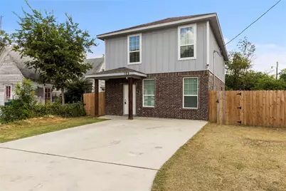 105 Lamar Street, Hillsboro, TX 76645 - Photo 1