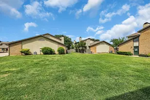 332 W Harwood Rd, Hurst, TX 76054 - Photo 27