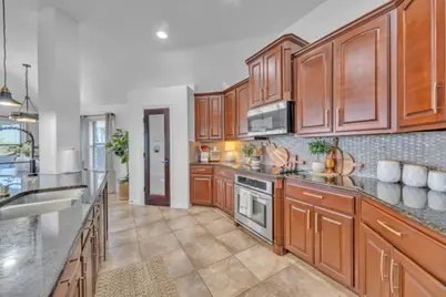 4013 Hunter Peak Road, Fort Worth, TX 76262 - Photo 7