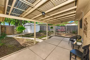133 Oakhurst Dr, Bedford, TX 76022 - Photo 35