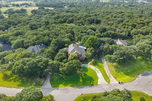3400 Wild Oaks Ct, Burleson, TX 76028 - Photo 39