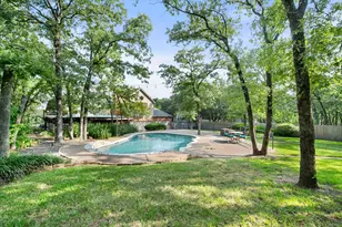 3400 Wild Oaks Ct, Burleson, TX 76028 - Photo 35