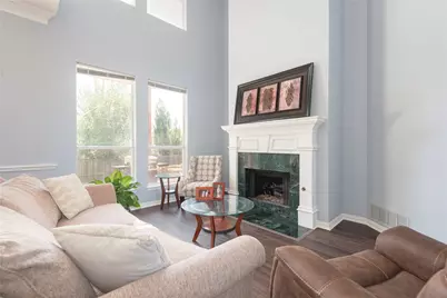 909 Hills Creek Drive, McKinney, TX 75072 - Photo 5