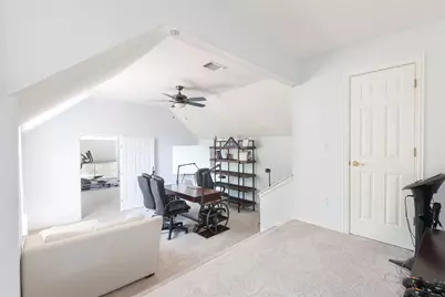 909 Hills Creek Drive, McKinney, TX 75072 - Photo 25