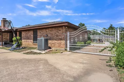 6808 Winchester Court, Fort Worth, TX 76133 - Photo 33