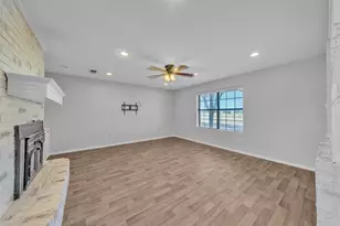 805 S Swanson Rd, Mineral Wells, TX 76067 - Photo 9