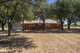 805 S Swanson Rd, Mineral Wells, TX 76067 - Photo 7