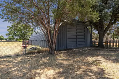 805 S Swanson Road, Mineral Wells, TX 76067 - Photo 25