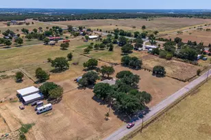 805 S Swanson Rd, Mineral Wells, TX 76067 - Photo 29