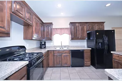 5300 Britton Ridge Lane, Fort Worth, TX 76179 - Photo 5