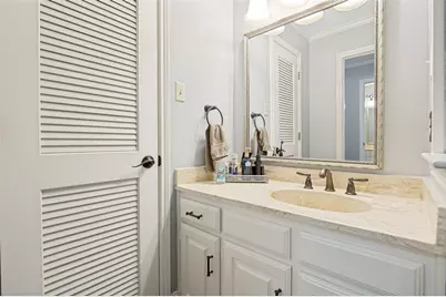 2401 Radcliffe Drive, Arlington, TX 76012 - Photo 19