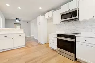 10641 Channel Dr, Dallas, TX 75229 - Photo 5