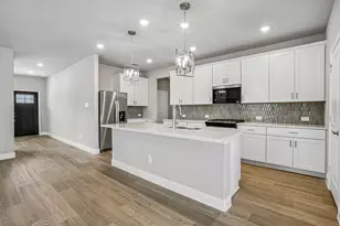 3229 Scorpion Ln, Fort Worth, TX 76179 - Photo 3