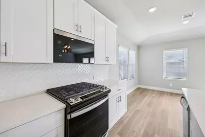 3220 Dustbend Plaza, Fort Worth, TX 76179 - Photo 5