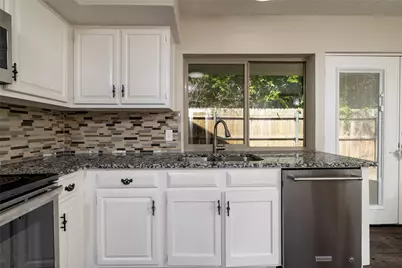3615 Ravenhill Lane, Arlington, TX 76016 - Photo 21