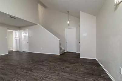 3615 Ravenhill Lane, Arlington, TX 76016 - Photo 9