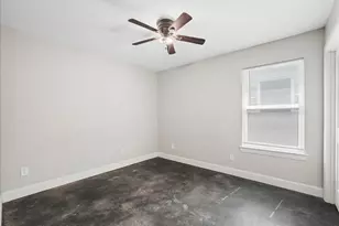 501 E Day St, Denison, TX 75021 - Photo 15