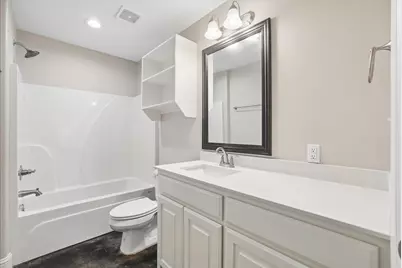 501 E Day Street, Denison, TX 75021 - Photo 13