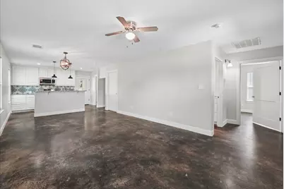 501 E Day Street, Denison, TX 75021 - Photo 5