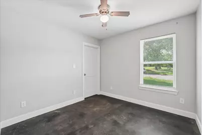 501 E Day Street, Denison, TX 75021 - Photo 19