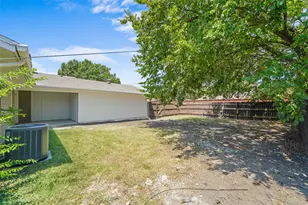 3347 Royal Ln, Dallas, TX 75229 - Photo 27