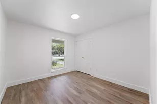 3347 Royal Ln, Dallas, TX 75229 - Photo 23