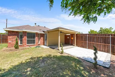 1064 The Meadows Parkway, DeSoto, TX 75115 - Photo 37