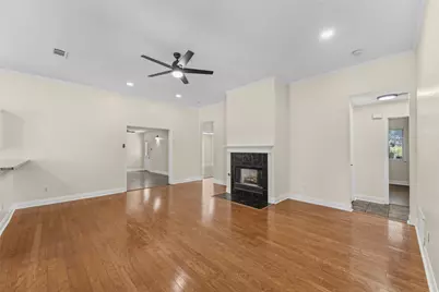 1064 The Meadows Parkway, DeSoto, TX 75115 - Photo 13