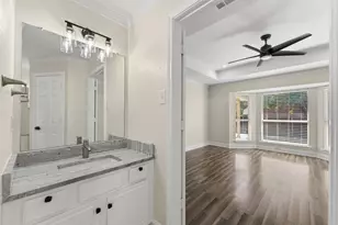 1064 The Meadows Pkwy, DeSoto, TX 75115 - Photo 27