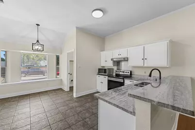 1064 The Meadows Parkway, DeSoto, TX 75115 - Photo 11