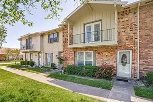 51 W Townhouse Ln, Grand Prairie, TX 75052 - Photo 1