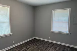 2506 Normont Cir, Fort Worth, TX 76103 - Photo 11