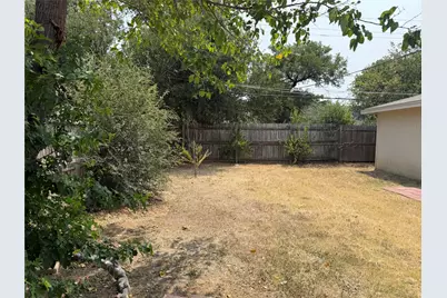 2507 Normont Circle, Fort Worth, TX 76103 - Photo 17
