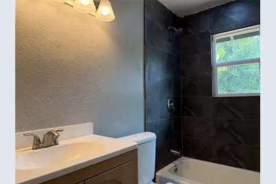 2507 Normont Circle, Fort Worth, TX 76103 - Photo 15