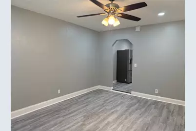 2507 Normont Circle, Fort Worth, TX 76103 - Photo 3