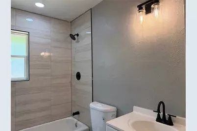 2509 Normont Circle, Fort Worth, TX 76103 - Photo 11