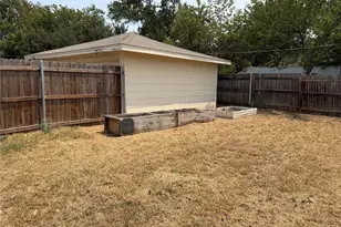 2509 Normont Cir, Fort Worth, TX 76103 - Photo 15