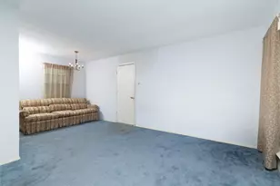 3605 Pleasant Run Rd, Irving, TX 75062 - Photo 11