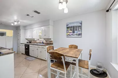 4825 Barnett Street, Fort Worth, TX 76103 - Photo 15