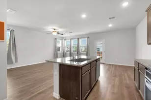 1109 Rusk Wy, Lewisville, TX 75077 - Photo 11