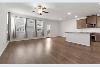 1109 Rusk Way, Lewisville, TX 75077 - Photo 9