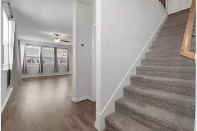 1109 Rusk Way, Lewisville, TX 75077 - Photo 5