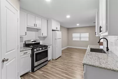 2907 Clinton Avenue, Fort Worth, TX 76106 - Photo 3