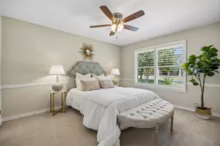 9077 Longmont Dr, Dallas, TX 75238 - Photo 13